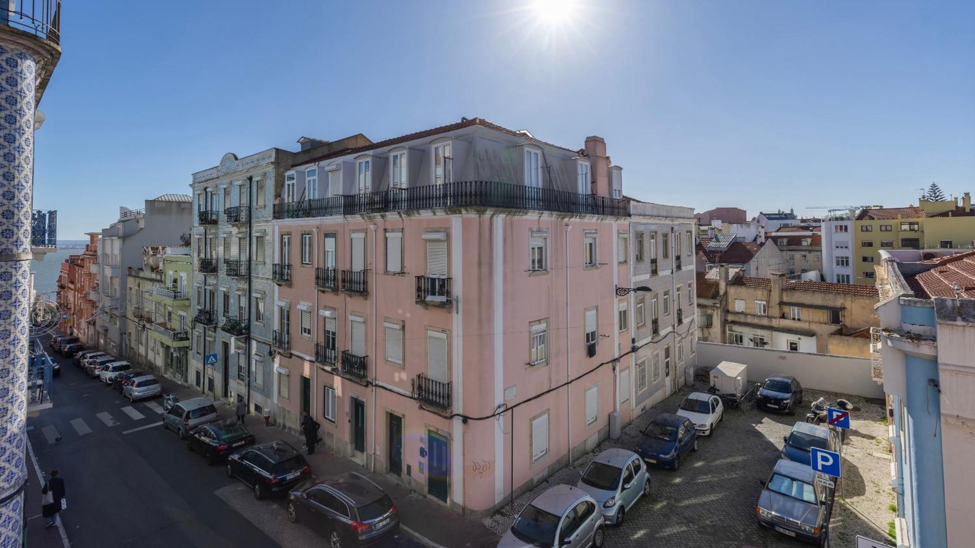 Comfort & Bright Apartment By Lovelystay Lisbon Exterior photo