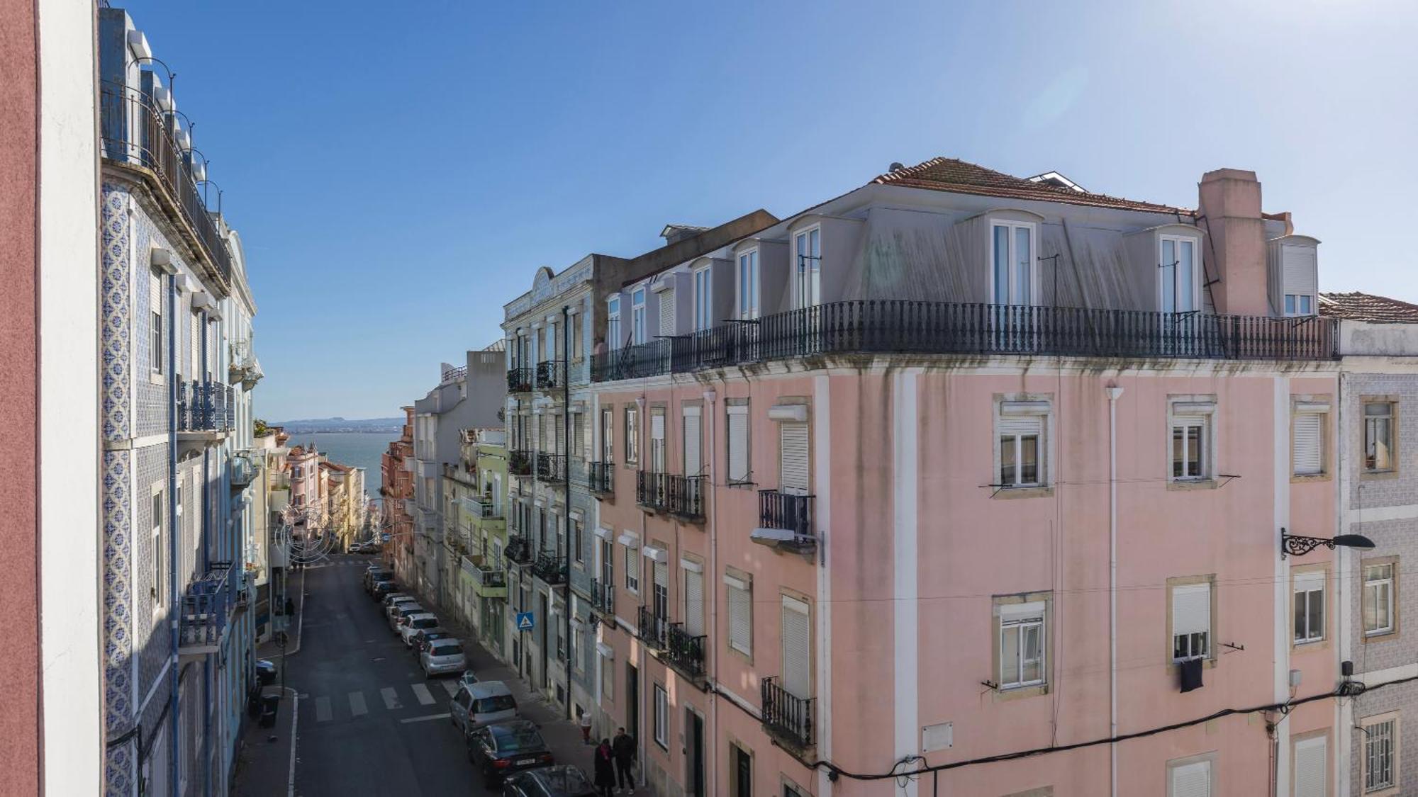 Comfort & Bright Apartment By Lovelystay Lisbon Exterior photo