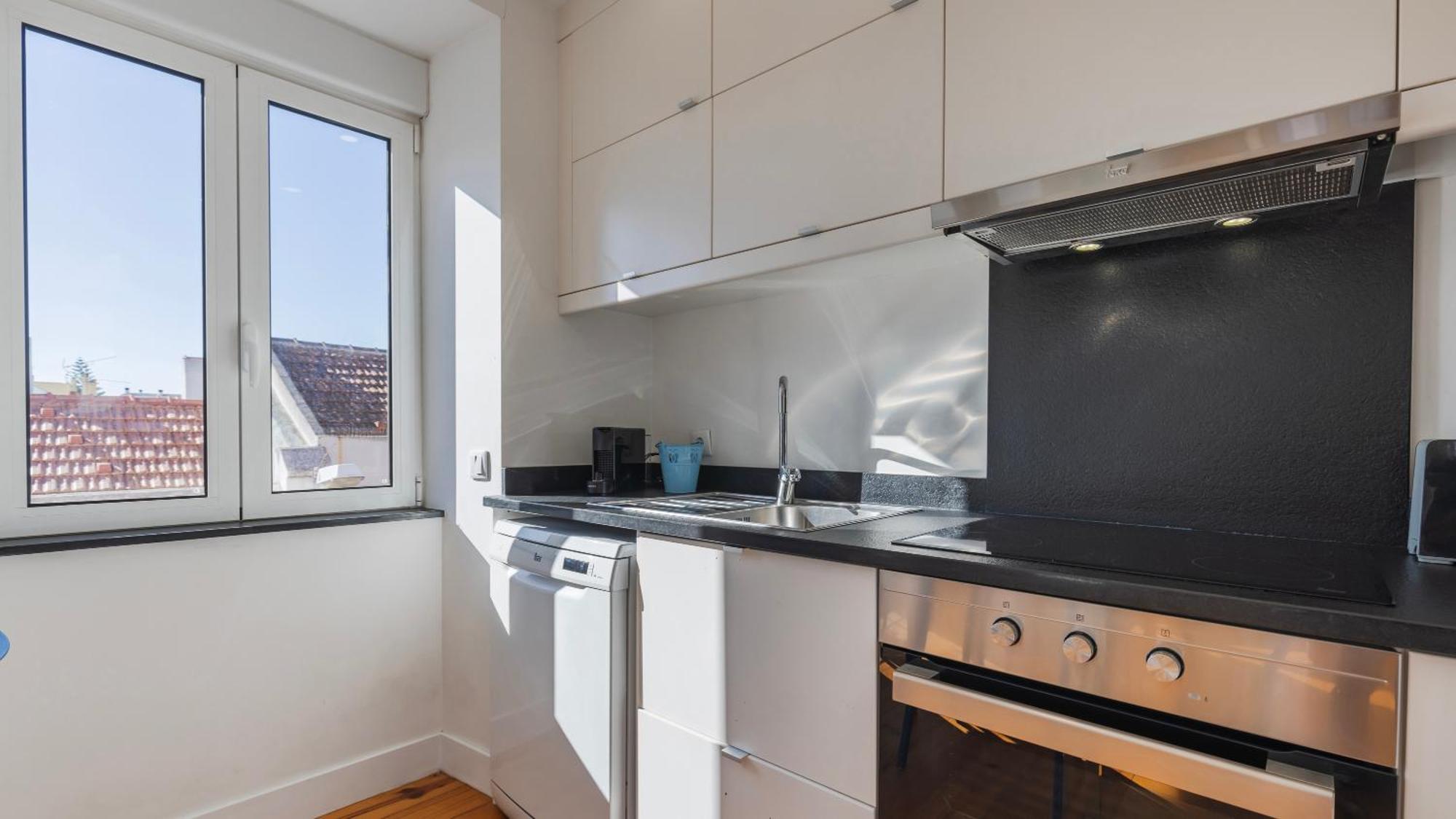 Comfort & Bright Apartment By Lovelystay Lisbon Exterior photo